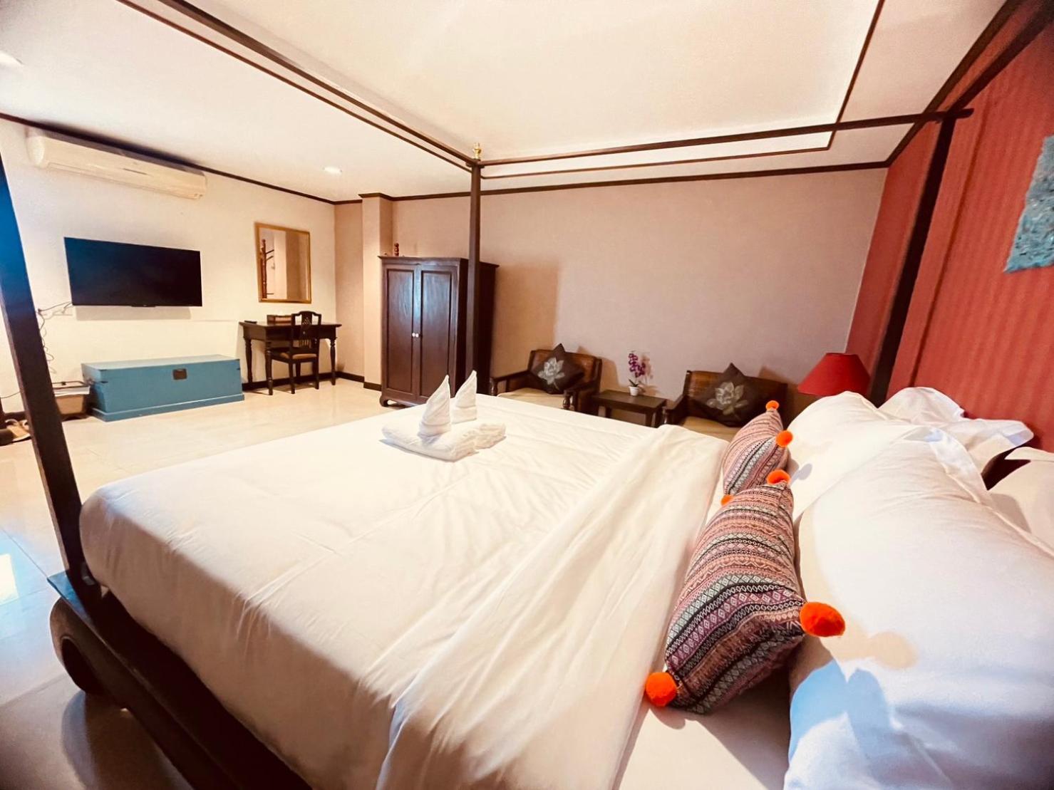 Na Thapae Chiangmai Hotel Chiang Mai Exteriör bild