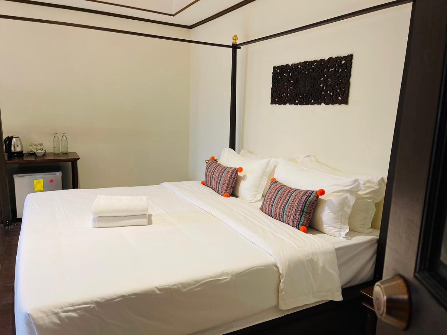 Na Thapae Chiangmai Hotel Chiang Mai Exteriör bild